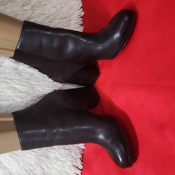 Michael Kors Frenchie Tumbled Leather Ankle Boot - Picture 1 of 10